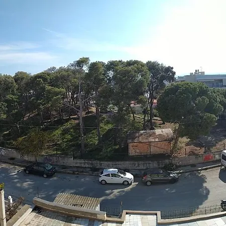 Nikolaos * Kiáton